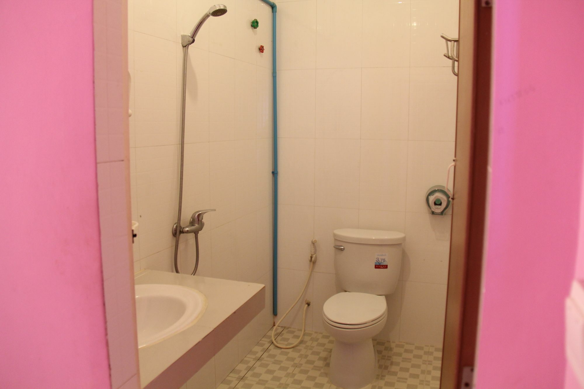 Kim Guesthouse Phnom Penh Exterior photo